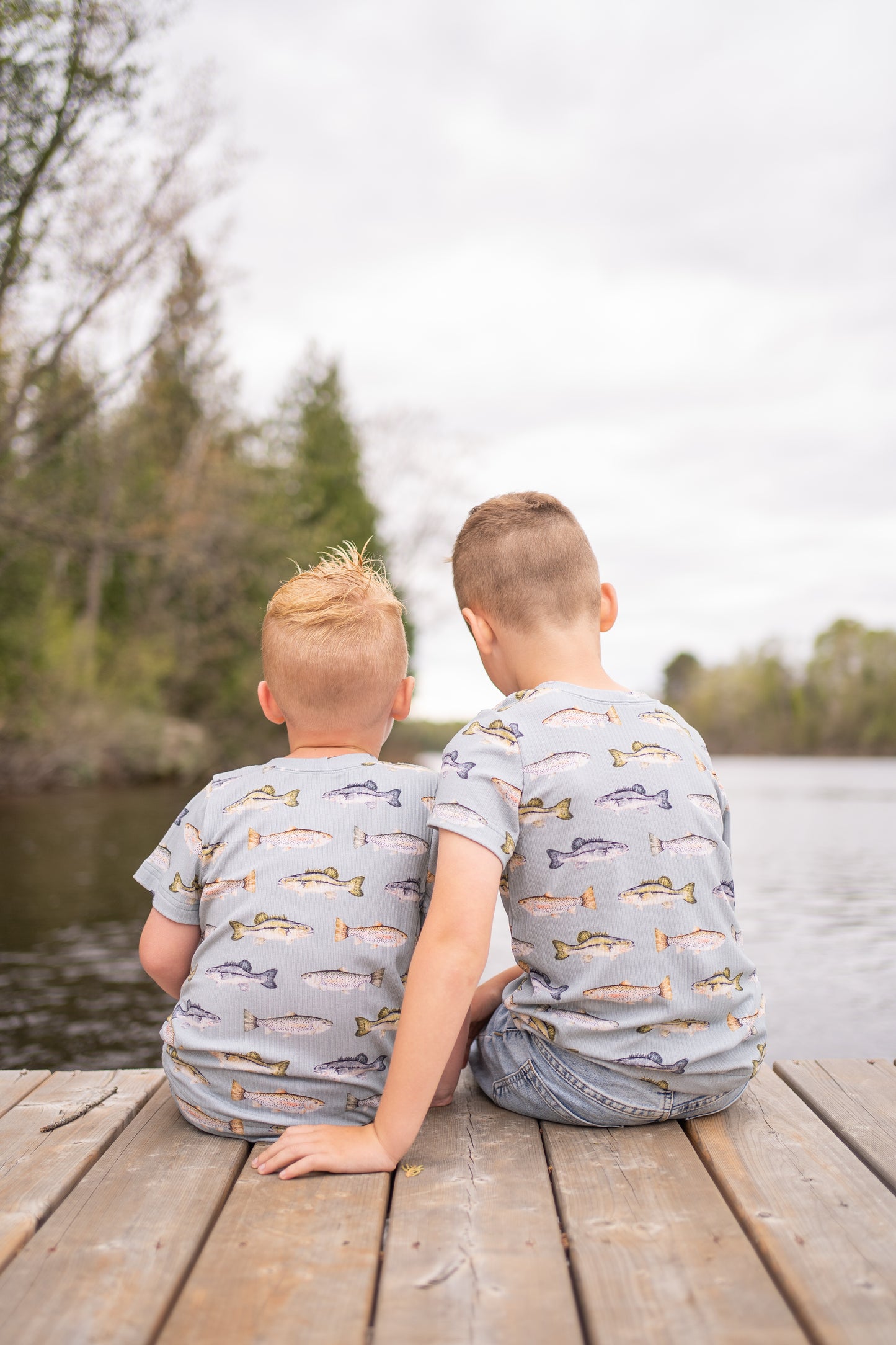 Curved Hem Tee - Take me fishing