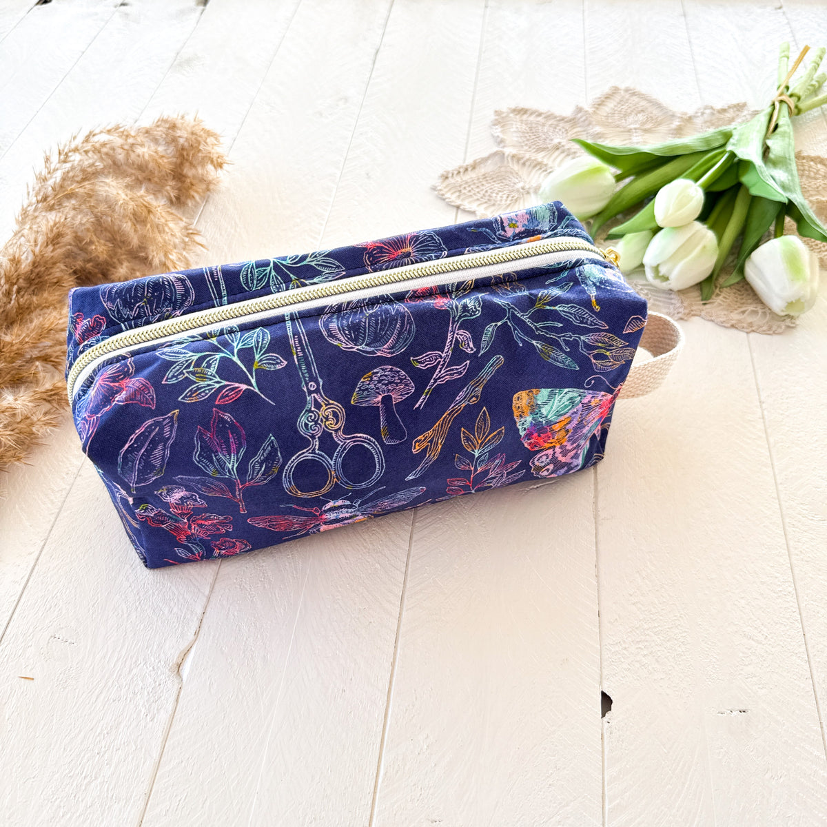 Boxy Windsor Zipper Pouch - Botany