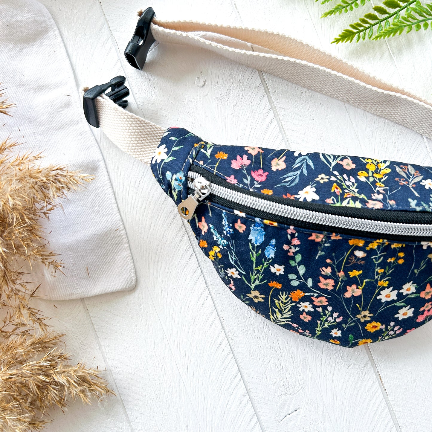 Everyday Adventure - Navy Wildflower