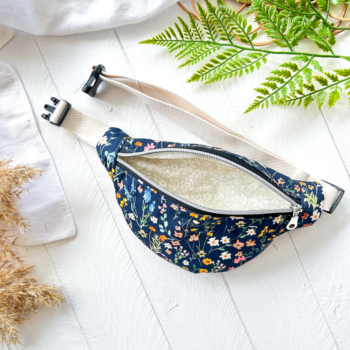 Everyday Adventure - Navy Wildflower