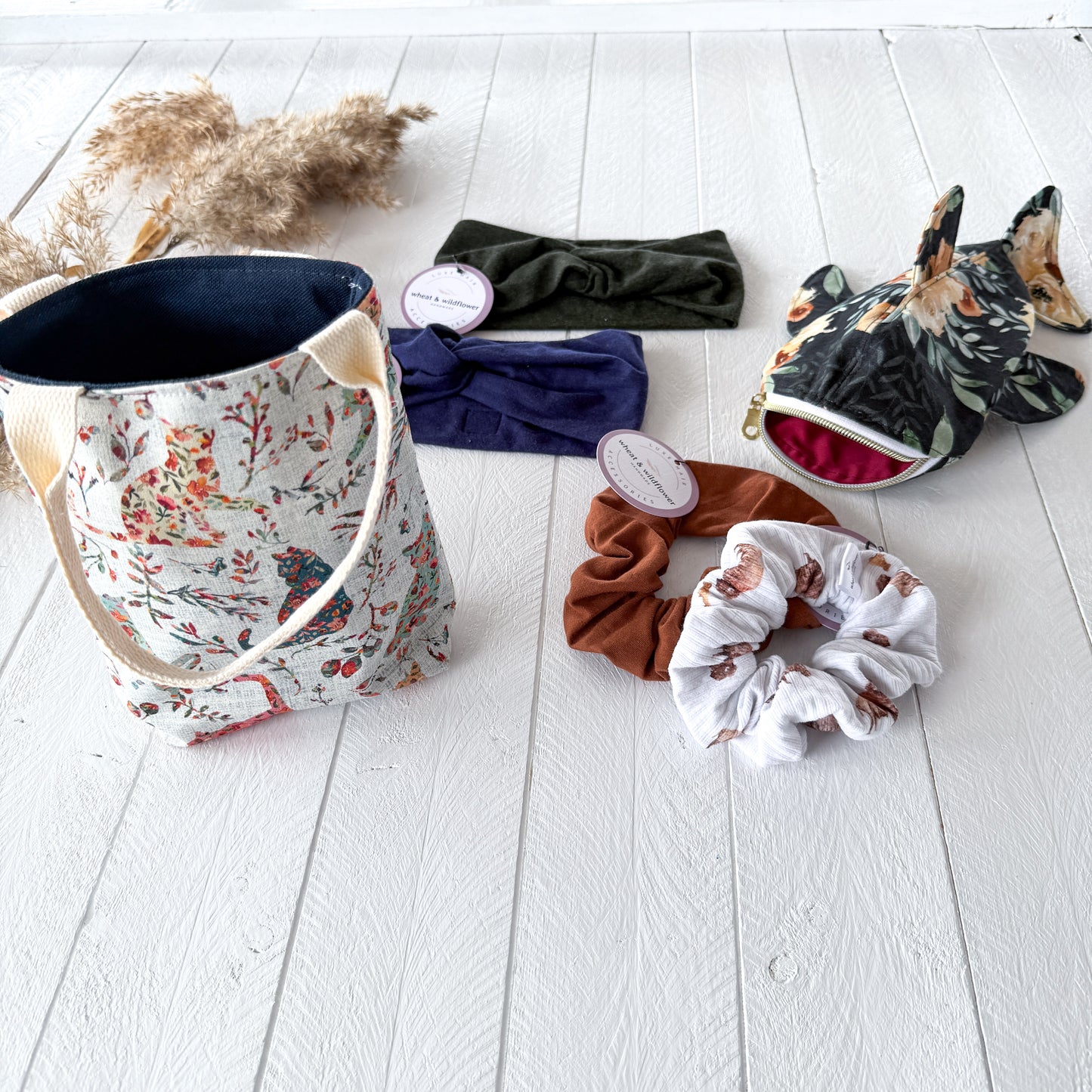 Mini Adventure Tote - Floral Cats