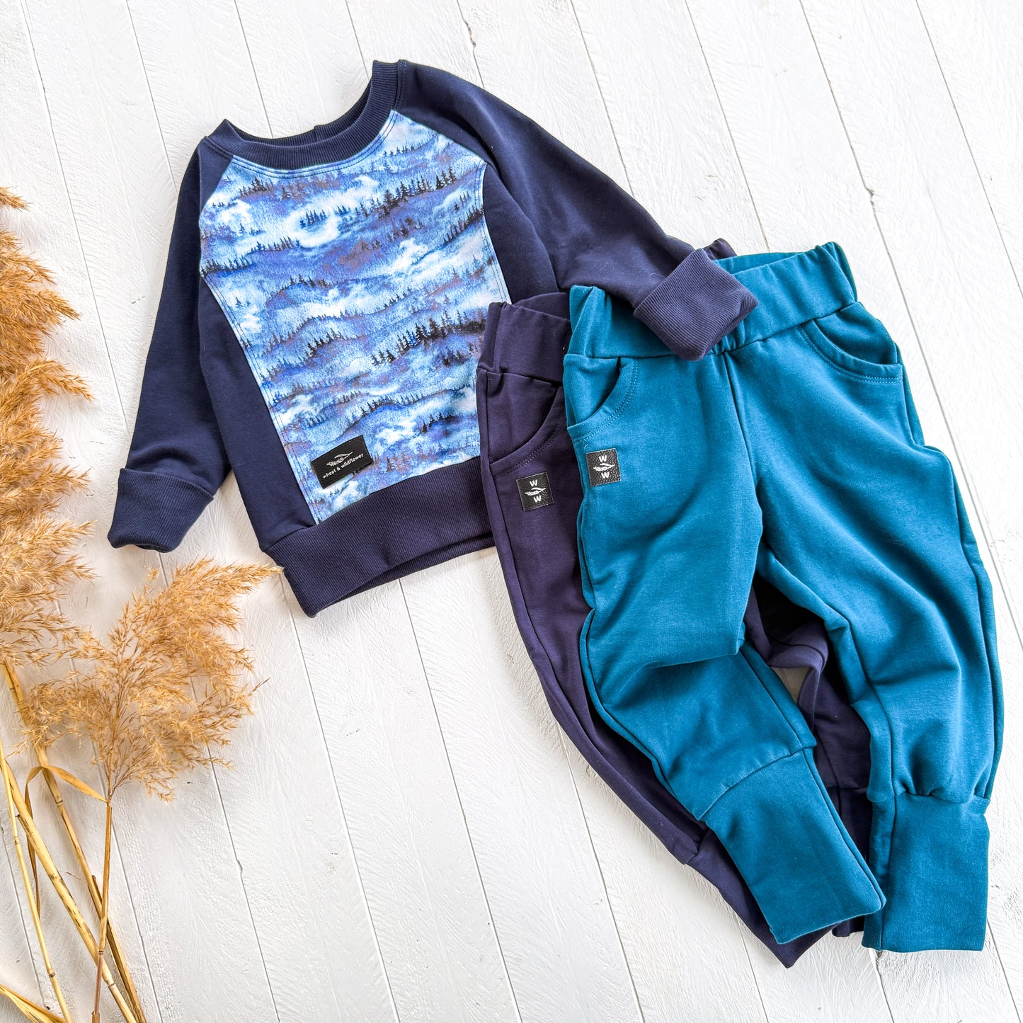 Misty Trees Pullover - Navy