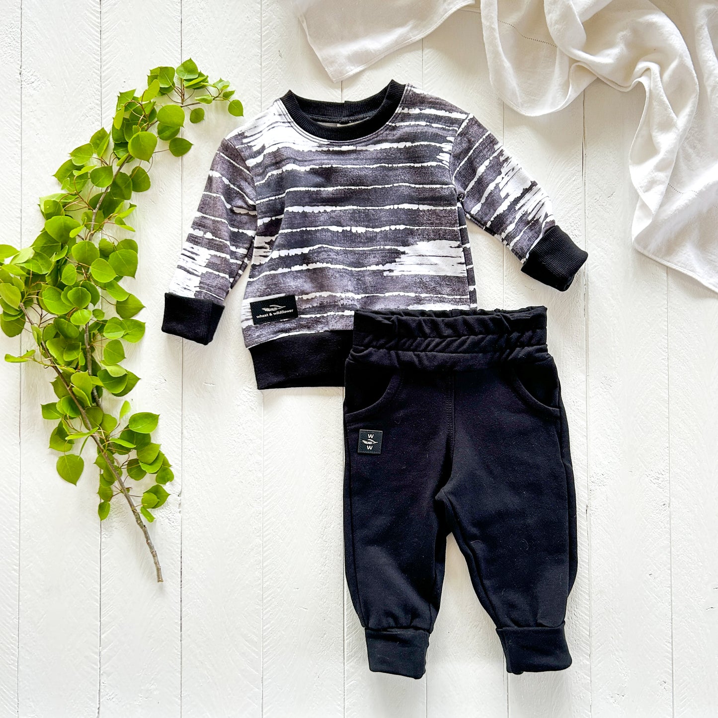 Concrete Sunrise Baby Set