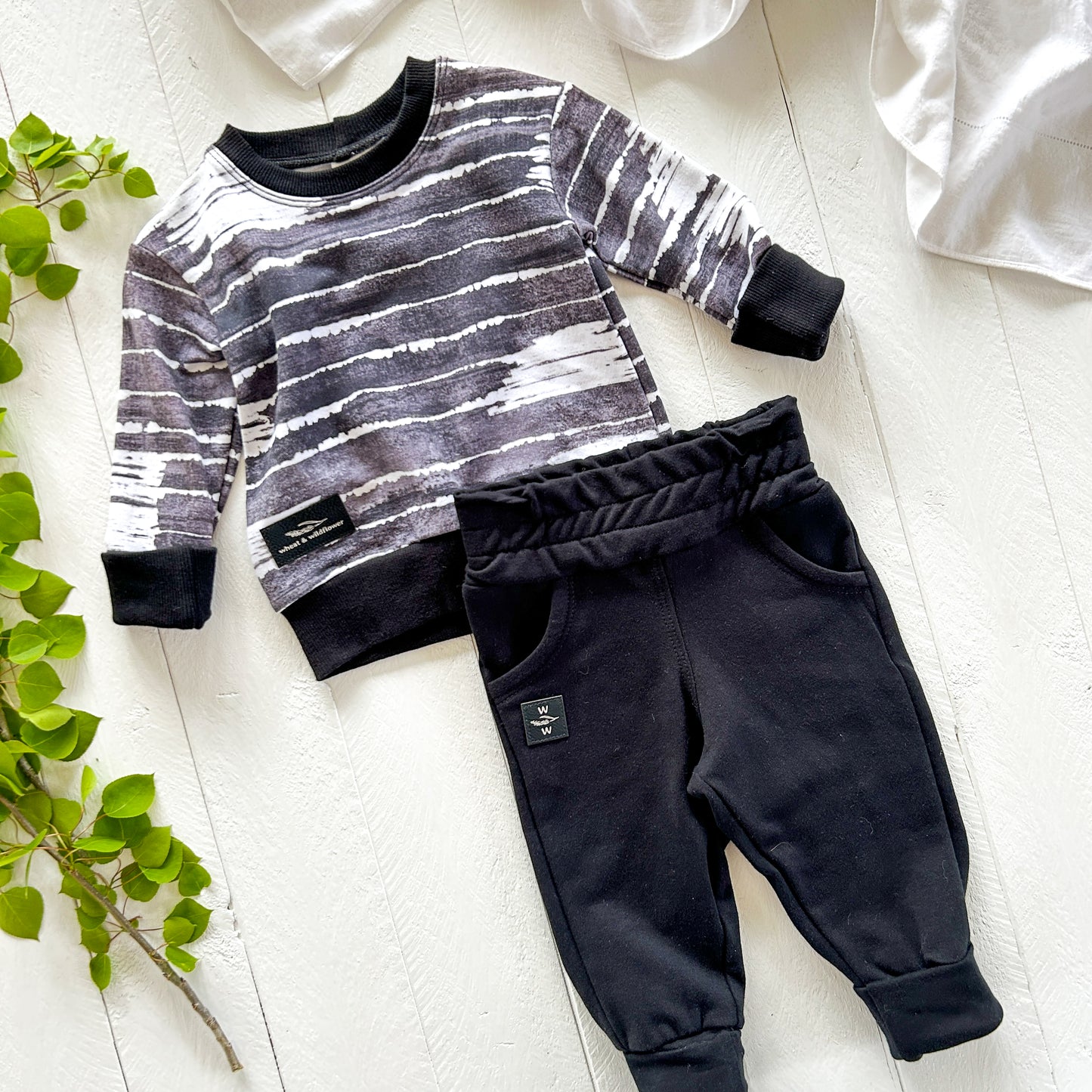 Concrete Sunrise Baby Set
