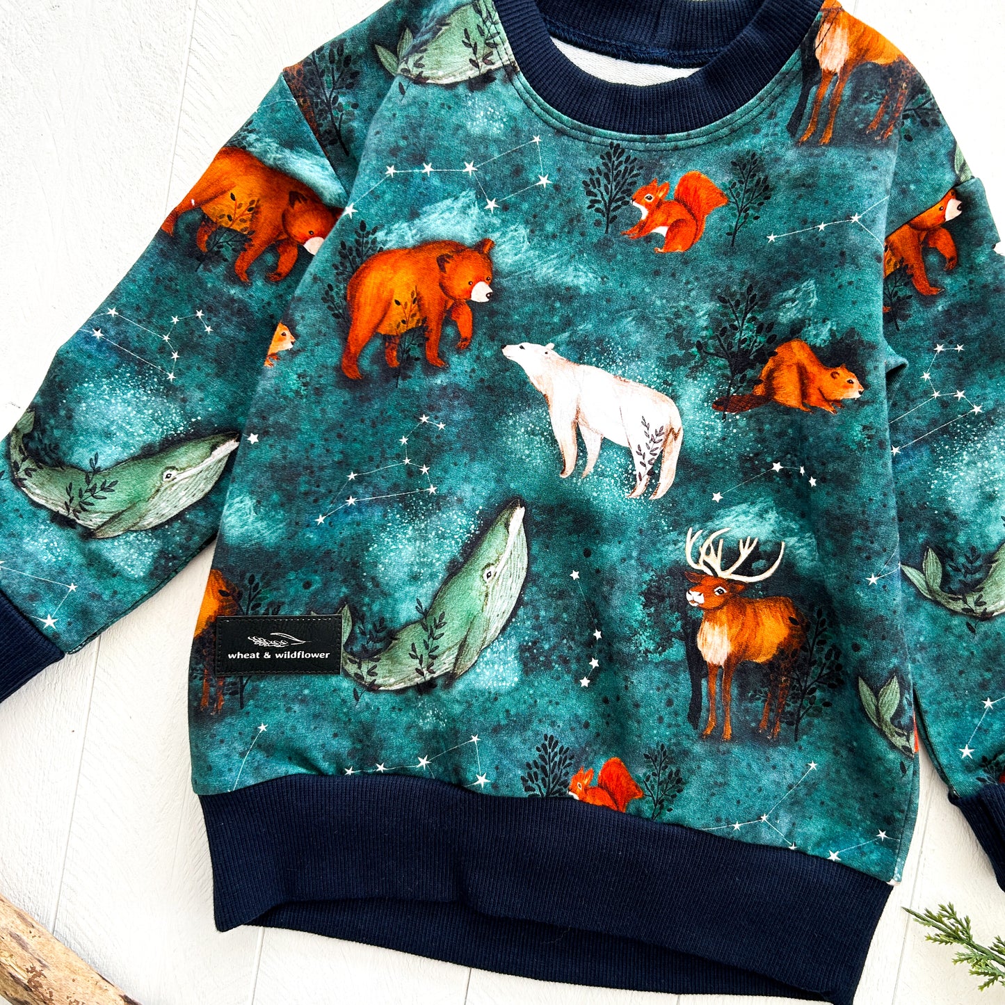 Canadiana Lounge Sweater - Navy