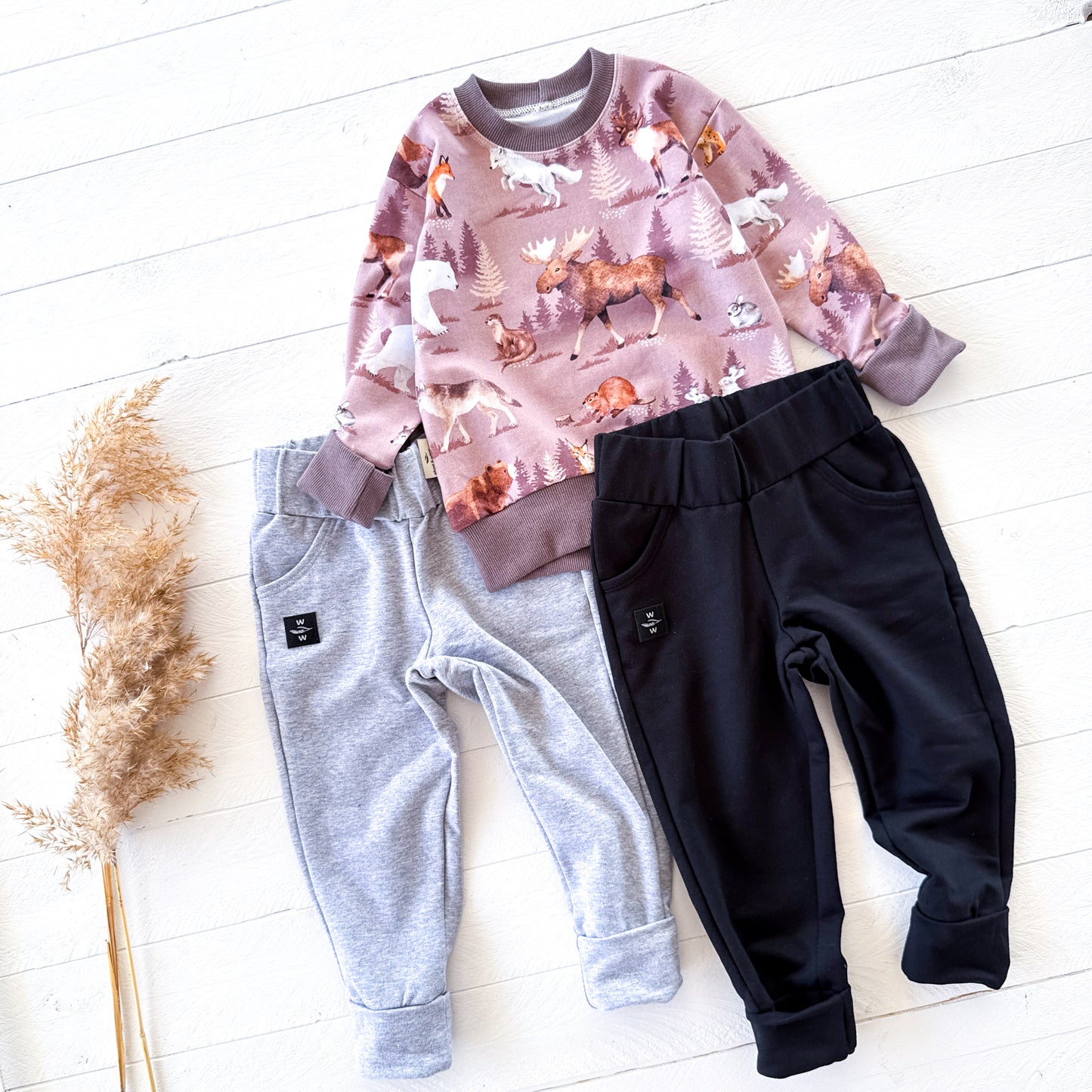 Northern Wildlife Lounge Sweater