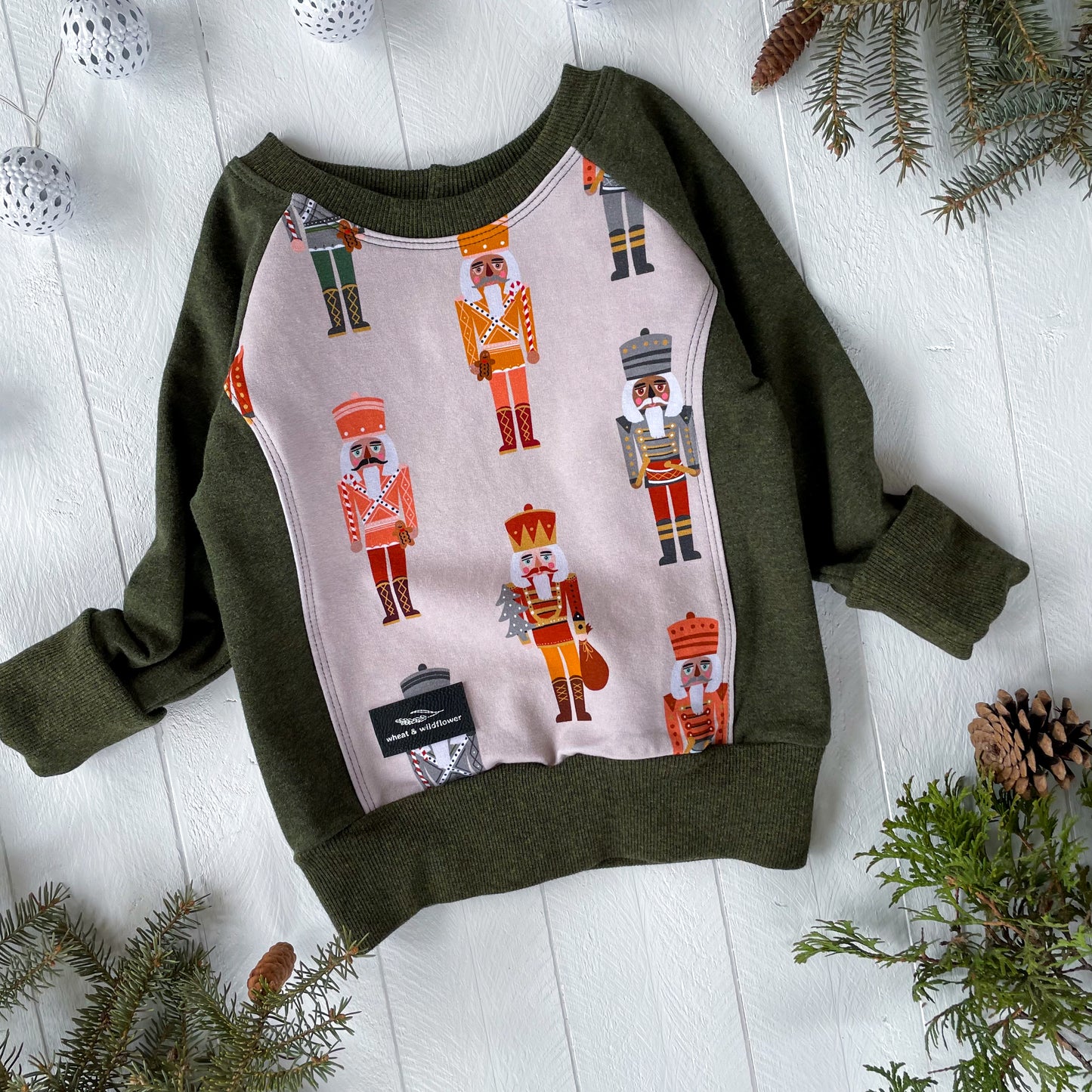 Holiday Nutcrackers Pullover - Heathered Moss