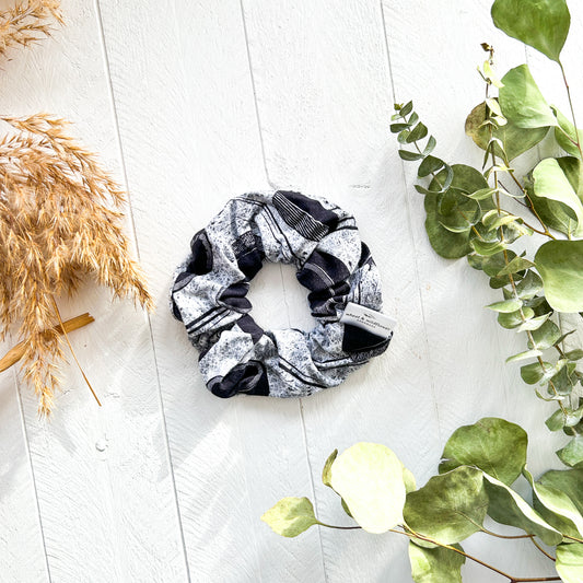 Luxe Scrunchies - Pucks on Ice