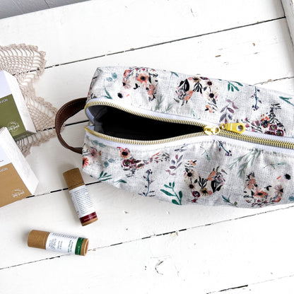 Boxy Windsor Zipper Pouch - Floral Chickens