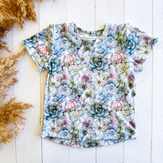 Curved Hem Tee - Succulents