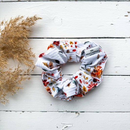 Luxe Scrunchies - Chai Floral