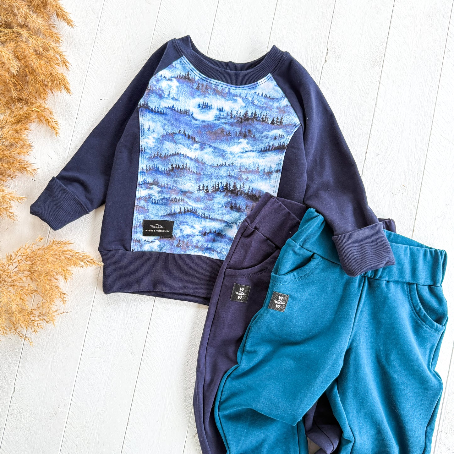 Misty Trees Pullover - Navy