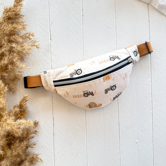 Everyday Adventure Belt Bag - Tractors & Wheat