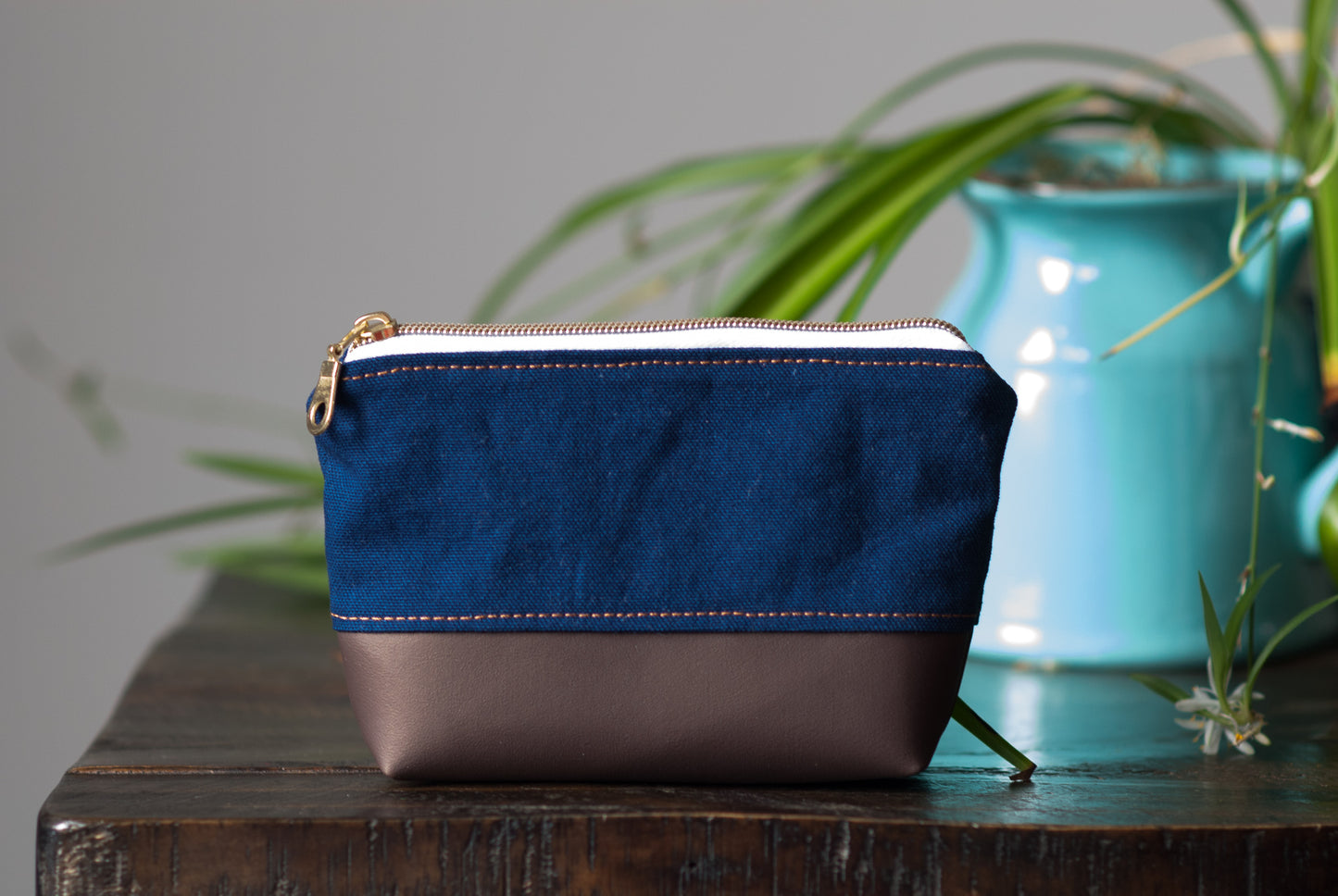 Navy Zipper Pouch